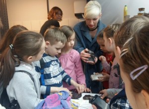 SP94 Warszawa kl. 3g wycieczka do ASP (2)