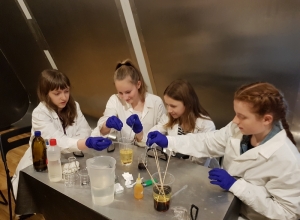 Praca-w-grupie-jest-fajna