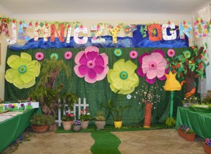 SP94 Warszawa_ Ogrody Nauki i Sztuki_3